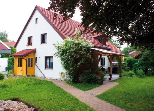 Auf dem Bild sehen sie unser wohnhaus in freilassing.