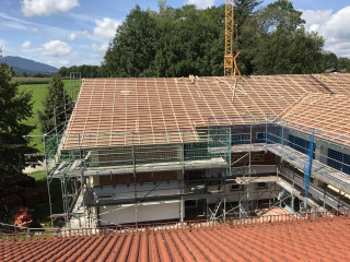 Neue Bilder von der Baustelle in Adelstetten